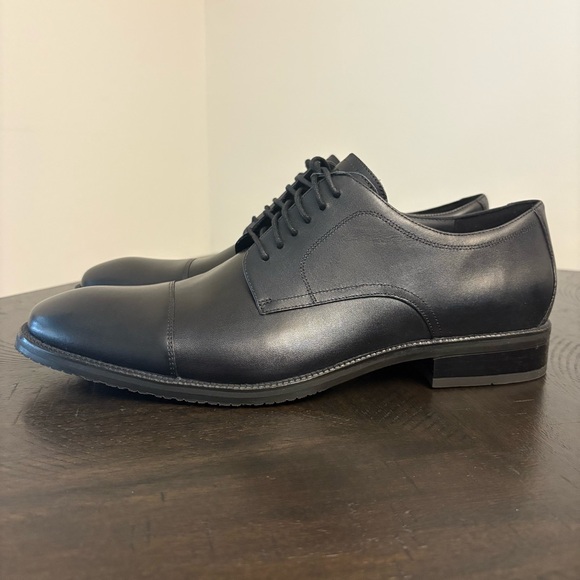 Cole Haan ME Cap Oxford Men's Size 11 Black New With Box Modern Dress Shoe - Picture 2 of 16